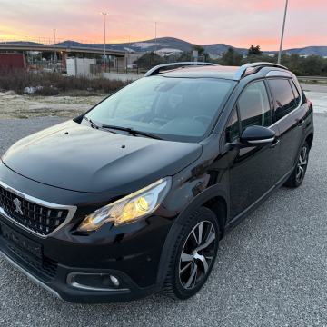 Peugeot 2008 1,2 PureTech Allure❌JAMSTVO❌PDC❌PANO❌KOŽA❌NAVI❌KAMERA❌