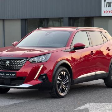 • Peugeot 2008 • 1,5 BlueHDI • ALLURE • Leasing • Jamstvo • LANAC 8mm