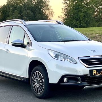 Peugeot 2008 1,6 e-HDi Allure,Perla,veliki servis,84 kw,odličan!