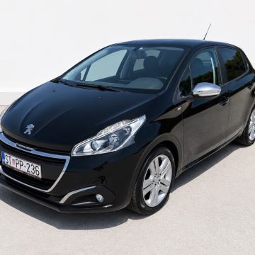 Peugeot 208 1.2 PureTech STYLE-REZERVIRAN✅--JAMSTVO-PDC-NAVI-LED