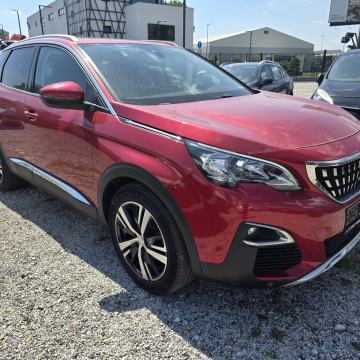 Peugeot 3008 1,2 VTI, ALLURE, ŠIBERDAH