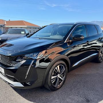 Peugeot 5008 1,5 HDI ROADTRIP EAT8/LED/7 SJEDALA/ALU 18/KEYLESS/NAVI