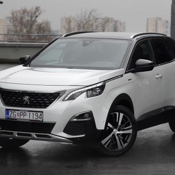 Rezervirano! Peugeot 3008 GT Line 1.6 Puretech 180ks, Automatik EAT8