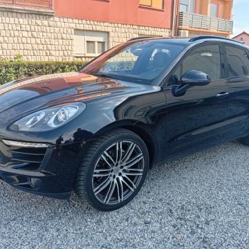 Porsche Macan 3,0 V6 PDK mod.2015 - 156 TKM/ PANORAMA/ KOŽA/ PDC
