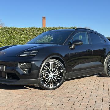 Porsche Macan 4x4 /zračni ovj./360/matrix/pano/acc/22"  *GARANCIJA*
