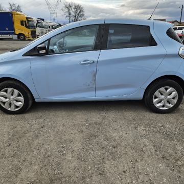 RENAULT ZOE