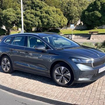 Škoda Enyaq iV 50 ALU, PANO, NAVI, ANDROID AUTO