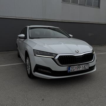 Škoda Octavia 2022. 2,0 TDI DSG | LED | SERVISNA | VIRTUAL