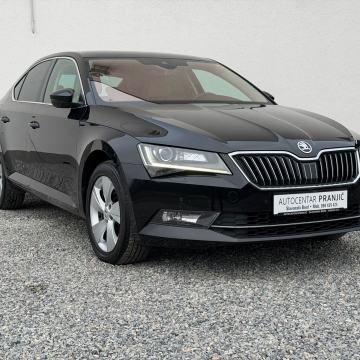 Škoda Superb 2,0 TDI STYLE/140kw/KAMERA/XENON/LED/V.servis