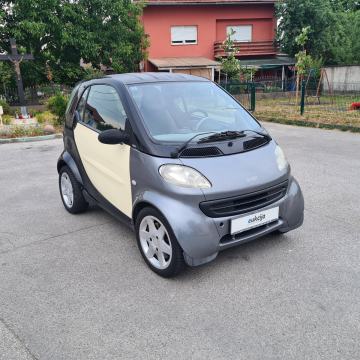 Smart fortwo coupe CDI Pure automatik, KARTICE RATA "59€" 098/253-222