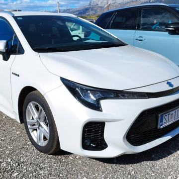 Suzuki Swace 1,8 Aut./2021./reg.do 07/2026