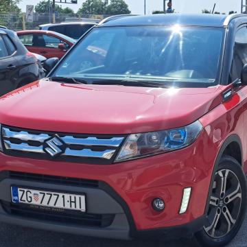 Suzuki Vitara 1.6 DDiS, ALU,NAVI,LED KEYLESS,KOŽA