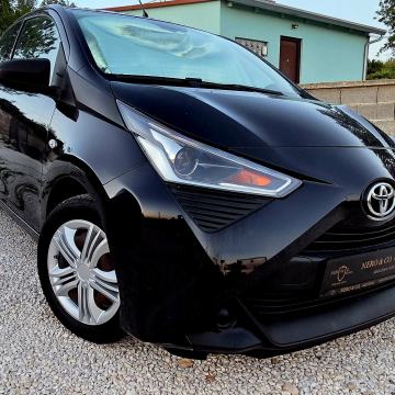 Toyota Aygo 1,0 VVT X-FUN/72ks/2022/LEASING 0% UČEŠĆA/LED/PDV