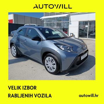Toyota Aygo X 1,0 VVT - i X-PLAY