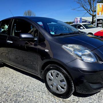 Toyota Yaris 1,0 VVT-i benzin 2011 godina