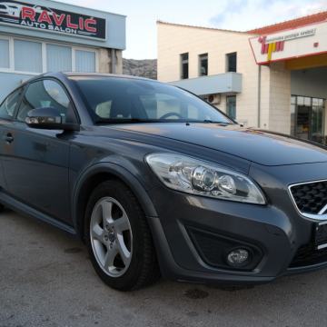 Volvo C30 DRIVe navigacija,koža,parking senzor,servisna knjiga