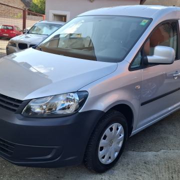 VW Caddy 1,6 TDI; putnički, pet sjedala, klima, servisna knjižica