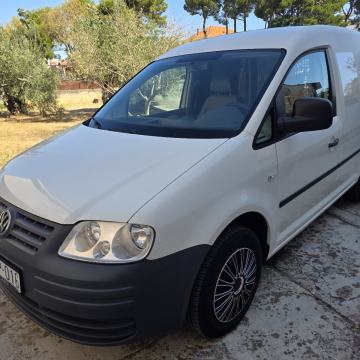 VW Caddy 1,9 sdi 51 kw Klima