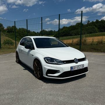 VW Golf 7 2,0 GTi Performance, fotografija 15