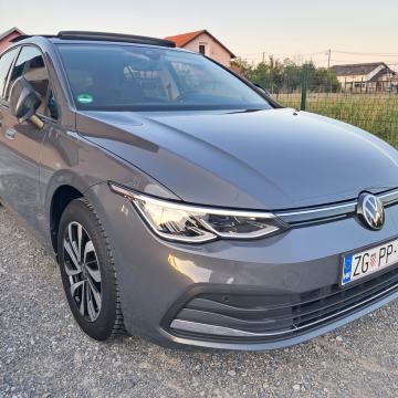 VW Golf 8 1,5 TSI*ACTIVE*PANORAMA*FULL LED*PRO NAVIGACIJA*ACC*BLIND*