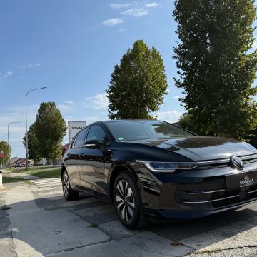 VW Golf 8,5 Goal 2.0 TDI- DSG - god 12/2024 - 20 000 km - NOVI MODEL