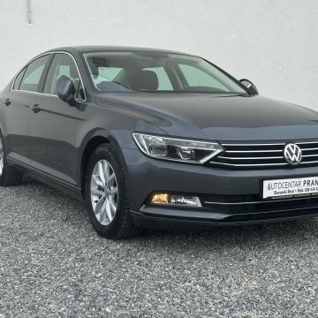 VW Passat 1,6 TDI KAMERA/NAVI/TEMP/A.KLIMA