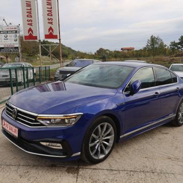 VW Passat 2.0 CR TDI DSG7 3xR-LINE SPORT IQ.LIGHT MATRIX FACELIFT