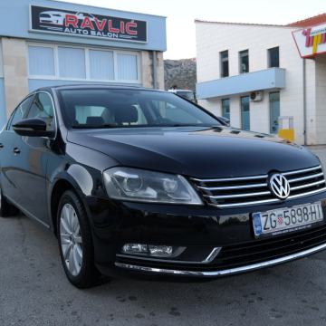 VW Passat 2,0 TDI ksenon, navigacija, servisna knjiga