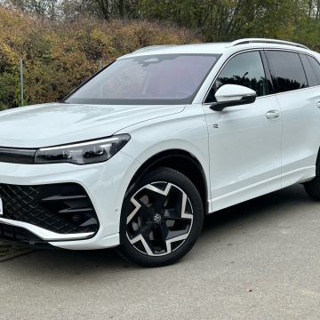 VW Tiguan 2,0 TDI DSG R-LINE MATRIX
