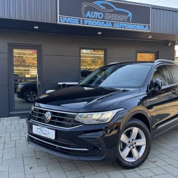 VW Tiguan 2,0 TDI  ⭐ 75.000 km ⭐ Navi, LED, Mrtvi kut, Nove gume