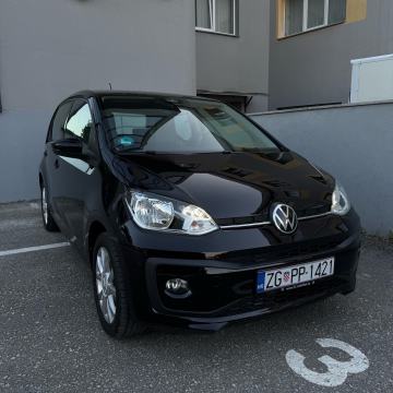 Vw Up 2023. 1,0 | LED | SERVISNA