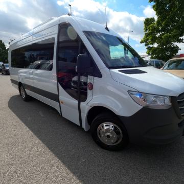 Mercedes Sprinter turistički minibus Comfort 20+1 sjedalo