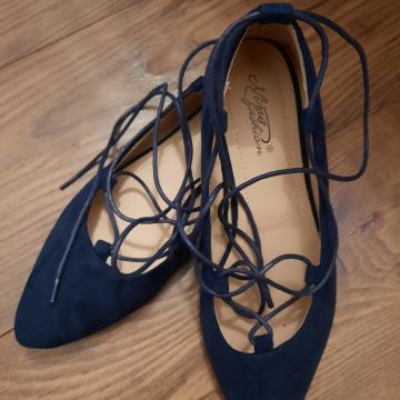 Balerinke na vezanje br. 39