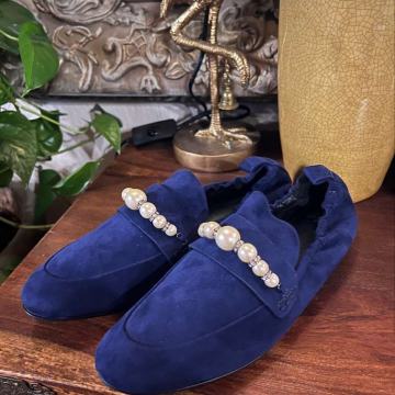 Lanvin mokasine od kože s bisernim ukrasom Originalna cijena 980 €