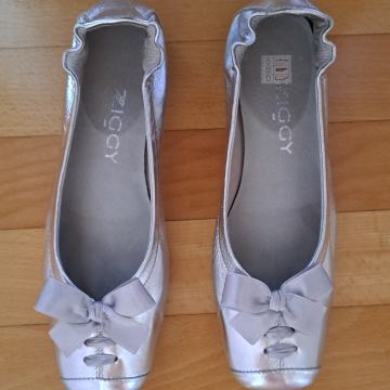 Srebrne balerinke Ziggy