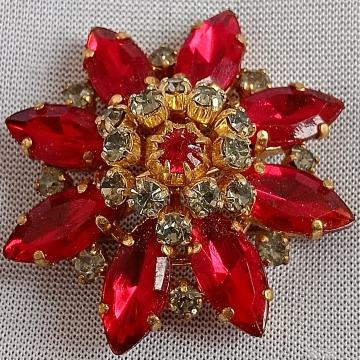 antique broš sa granatima