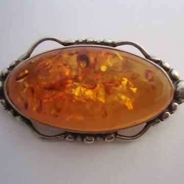 BROŠ - BALTIČKI JANTAR VINTAGE 01