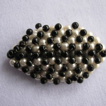 BROŠ - Crno-Bjeli list.  SAND-2