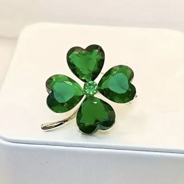 BROŠ djetelina s 4 lista  -  NOVO