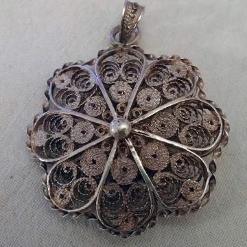 Bros filigran,8grama,3,5x4 cm