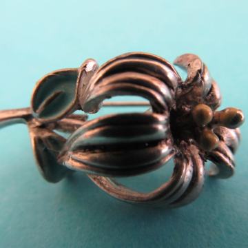 BROŠ - SREBRO – EMAIL