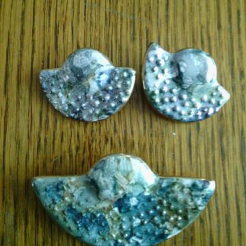 keramički broš i naušnice