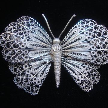 LEPTIR BROŠ FILIGRAN dim: 6.5 cm x 4,5 cm