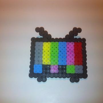 Pixel art broš / bedž televizor