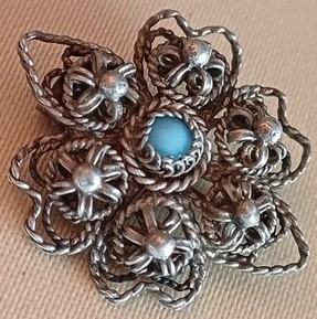 Srebrni filigran broš sa tirkizom