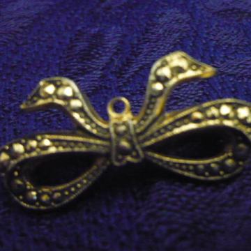 STARI BROŠ sa markezitima