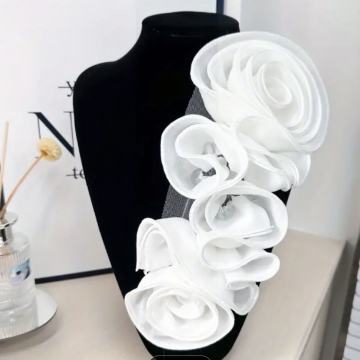 UKRAS ZA HALJINE,JAKNE - NOVO