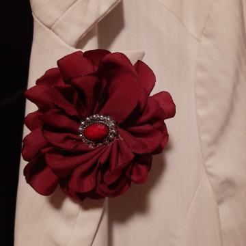 ukrasni broševi! Ručni rad! 7€ komad