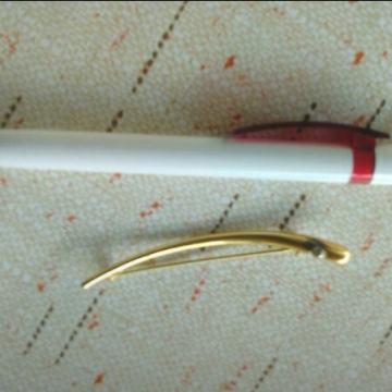 Vintage broš pozlaćen