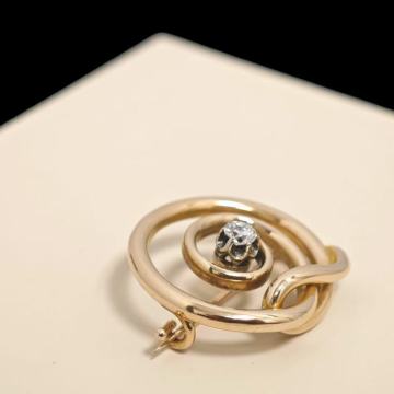 ZLATNI BROŠ 10.04G 14K S DIJAMANTOM / R1, RATE !!